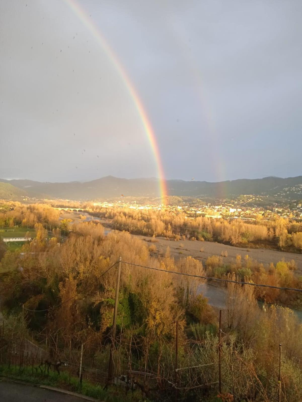 Il Paradiso All'Improvviso Vezzano Ligure Esterno foto