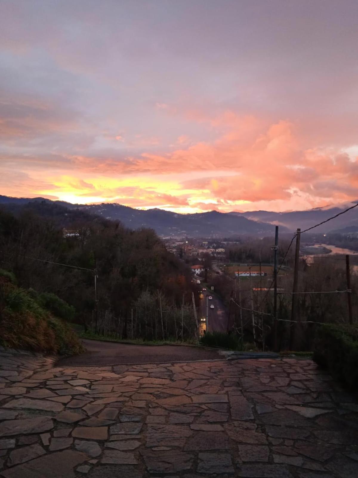 Il Paradiso All'Improvviso Vezzano Ligure Esterno foto